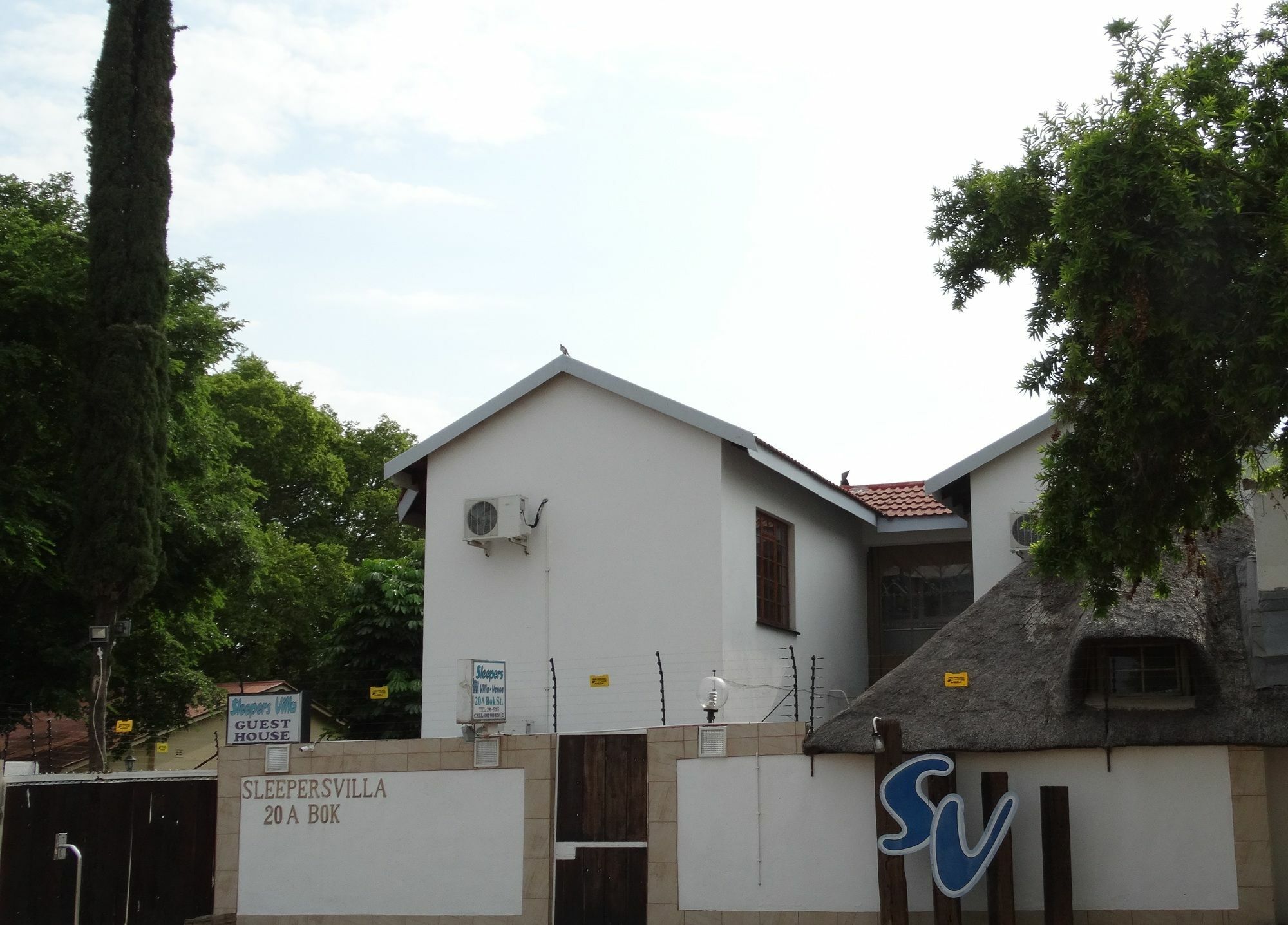 Sleepers Villa Guesthouse Polokwane Exteriör bild